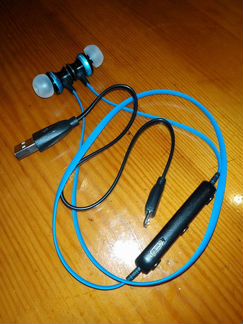 Bluetooth-наушники Awei B980BL
