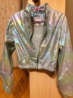 Ветровка Bershka