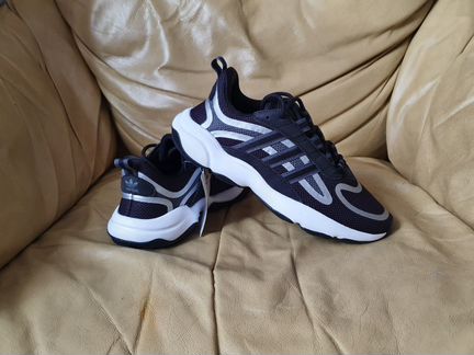 Кроссовки Adidas новые 37.5 и 38.5 р