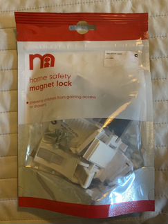 Магнитный замок на мебель от детей