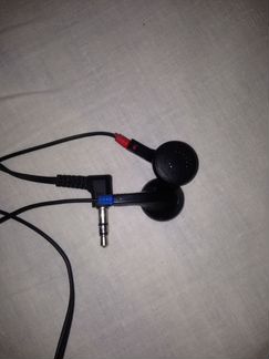 Наушники (новые) mini jack 3.5 mm