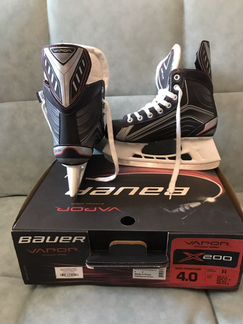 Коньки хоккейные bauer vapor X200. Рр
