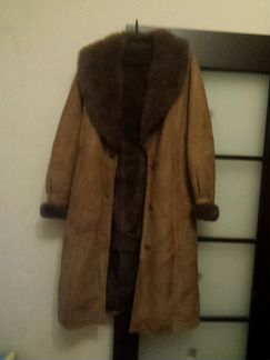 Дубленка пальто коричневого цвета 50-54р.В хорошем