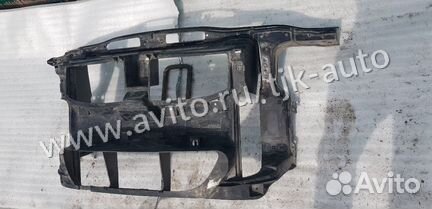 Рамка передняя (телевизор) BMW 3 E90/E91/E92