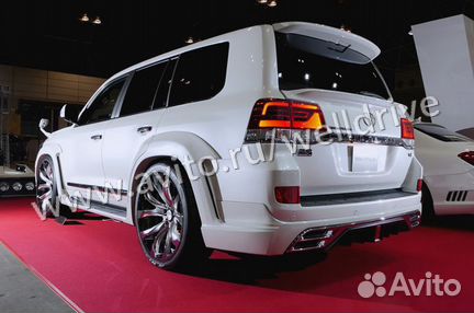 Фендера Toyota Land Cruiser 200 16- Wald