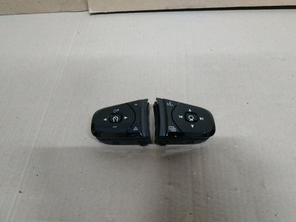 Вольво XC90 2015- кнопки руля 32266342 32266343