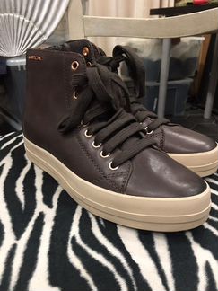 Новые ботинки Geox из натур. кожи 36р