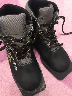 Лыжные ботинки 36 размер