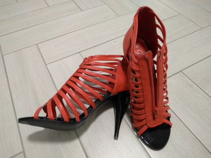 Туфли женские на каблуке, новые