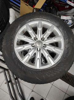 235/65 r17 Audi шипы nokian 9