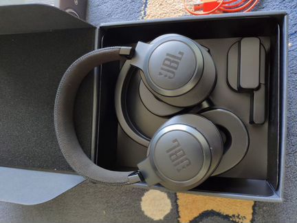 Наушники JBL