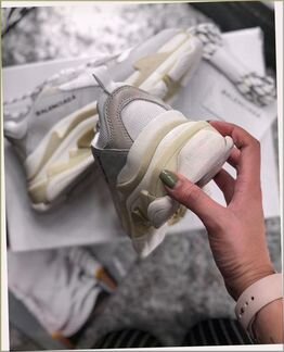 Женские Кроссовки на высокой подошве