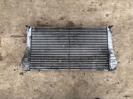 Интеркулер Toyota Auris 1 1AD