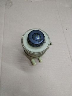 Бачок Гура Nissan Almera G15