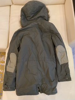 Парка мальчика Benetton