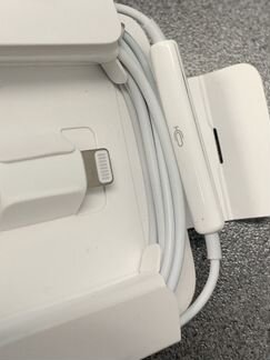 Наушники от iPhone sx max lightning